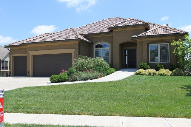 1515  Hodges Lane, Raymore, Missouri Homes & Land - Real Estate