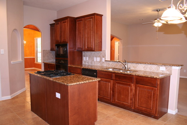 11718 Water Oak Dr, Magnolia, TX 77354